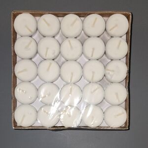Amari White Tealight Candles Set
